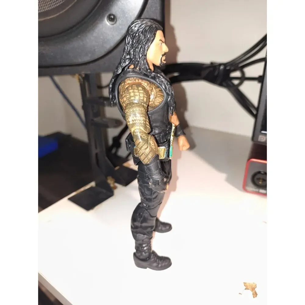 WWE Elite The Shield Roman Reigns Seth Rollins Dean Ambrose With Championships